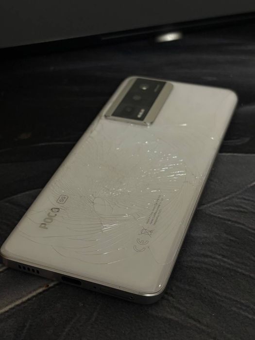 Poco f5 pro 12 512gb СРОЧНО