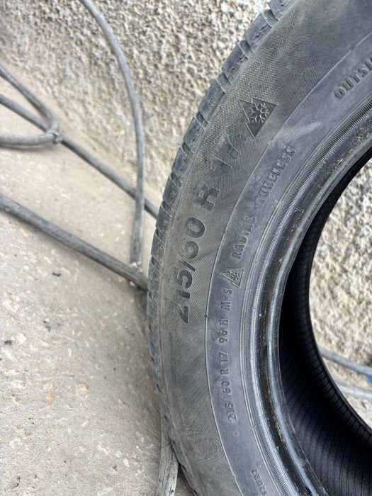 Продам шины 215/60/17