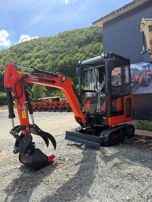 Miniexcavator Macao CT23