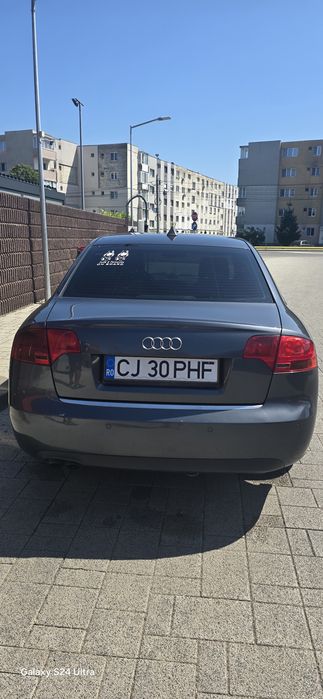AUDI A4 0 — imagine 4