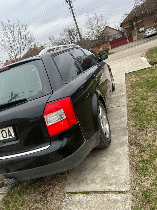 AUDI A4 0 — imagine 2