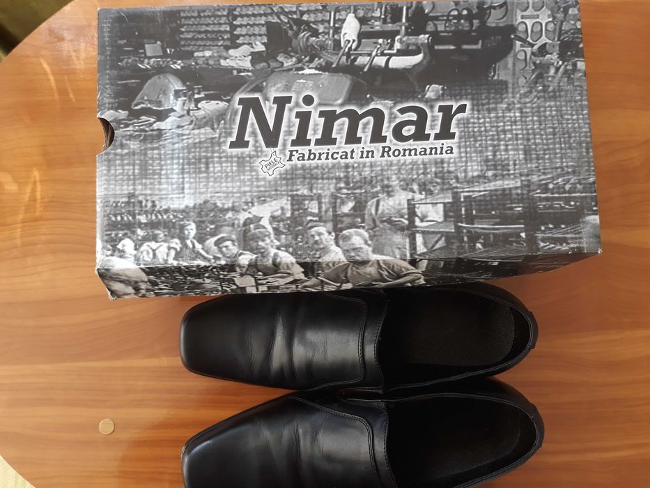 Vand pantofi din piele naturala