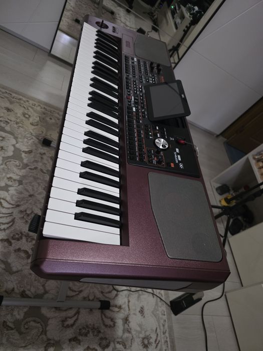 Vand Korg PA1000 NOU cu garantie