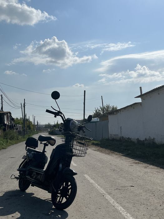 Продаю электромопед леопард