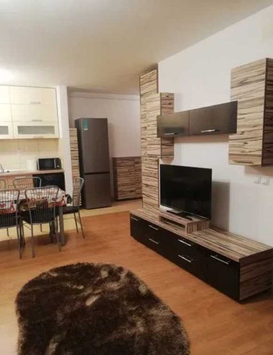 Дава се под наем Тристаен апартамент в Пловдив, Каменица 1 - 72 кв.м за 178.5 € - Снимка #1
