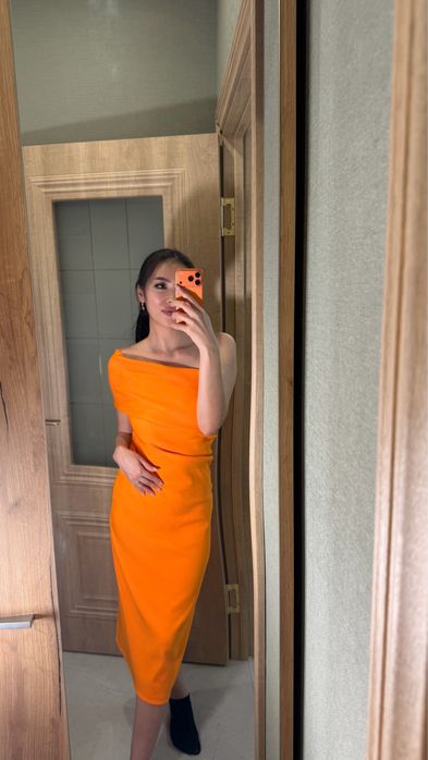 Распродаю платья