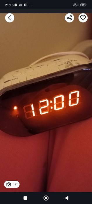 Ceas cu alarmă și radio