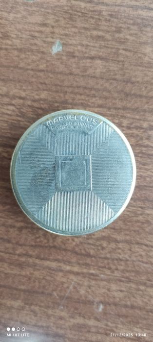 Винтидж пудриера Richard Hudnut -"Marvelous"- 1930- те , USA