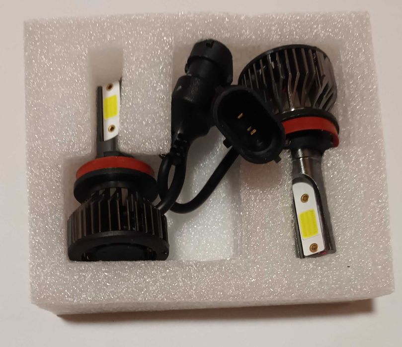 Becuri LED H8 H9 H11 20000LM set 2buc
