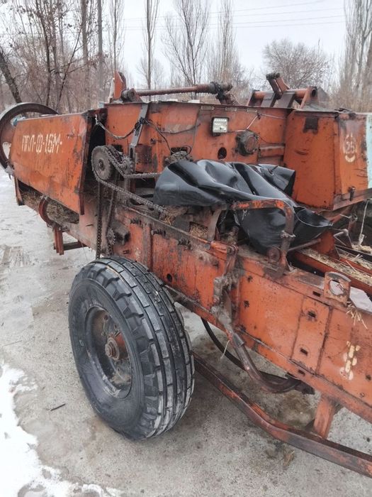 Пресс-подборщик 2 дона бор 25 милондан хар бири