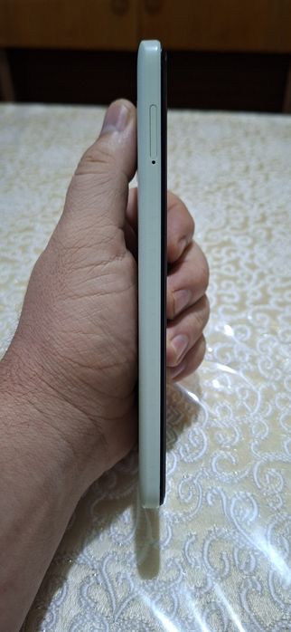 Redmi A2+ 3/64 сотилади