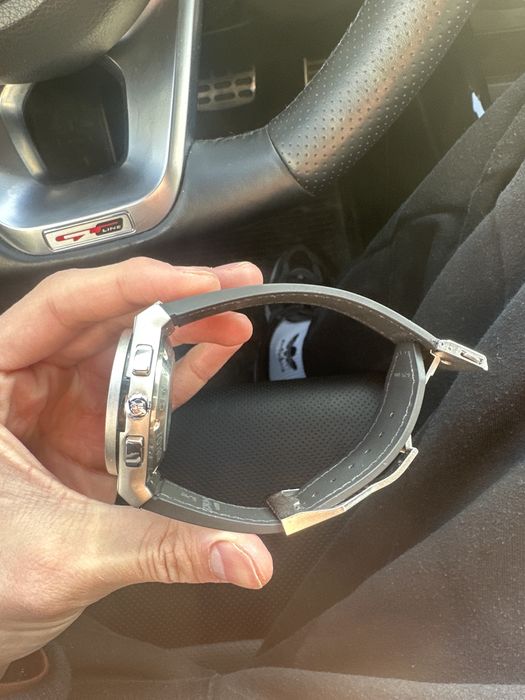 Часы hublot продаю