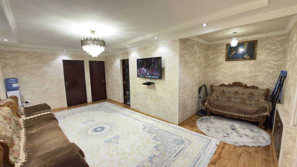 Срочно! Продаётся 3х комнатная квартира на Регистане!!!