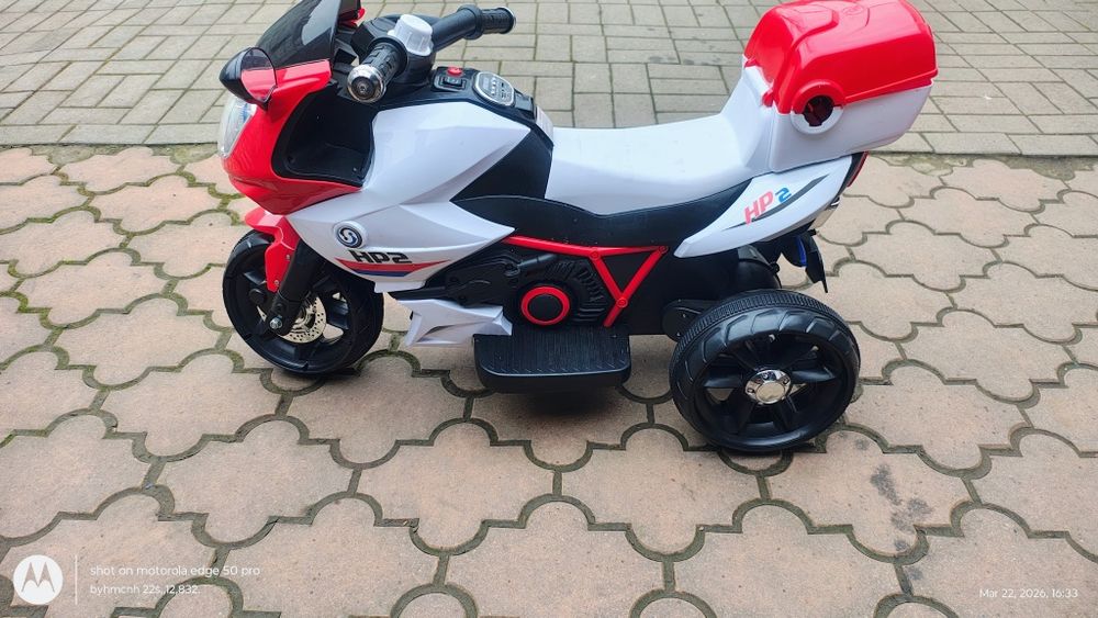Motocicleta mașină electrica copii stare că noua.