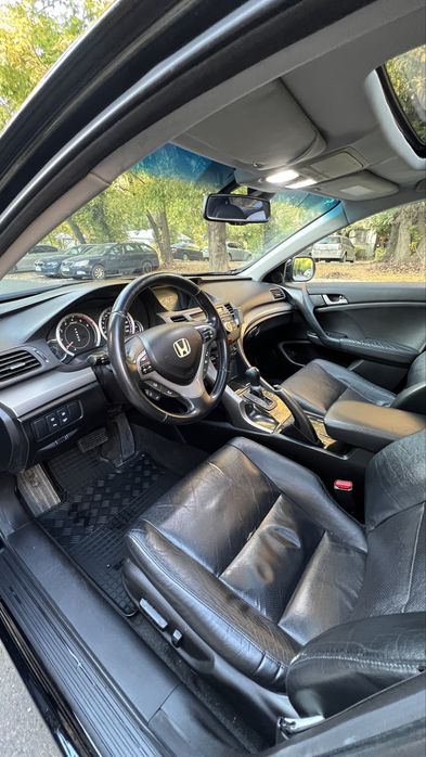 Honda Accord VIII (2009) 2.2 Diesel, Pachet Executive | Automată | 147.000 km