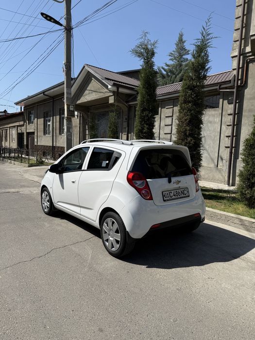 Spark 4 pozitciya avtomat