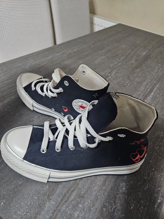 Converse Chuck Taylor All Star Y2K Heart