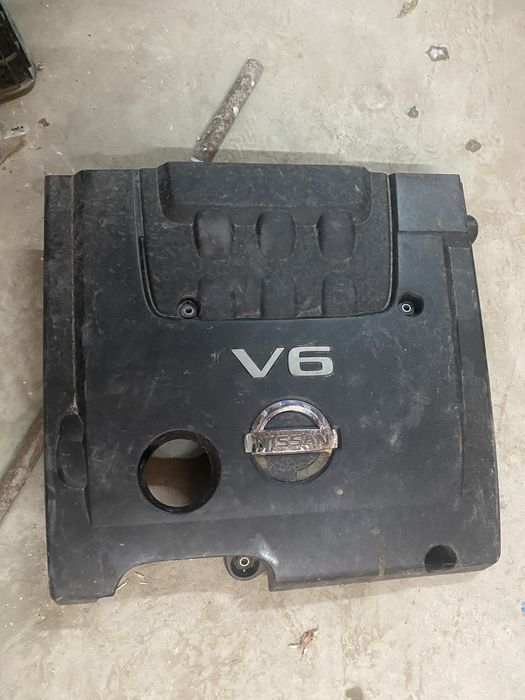 Декоративная крышка мотора Nissan teana 2004 2.3 V6, оригинал