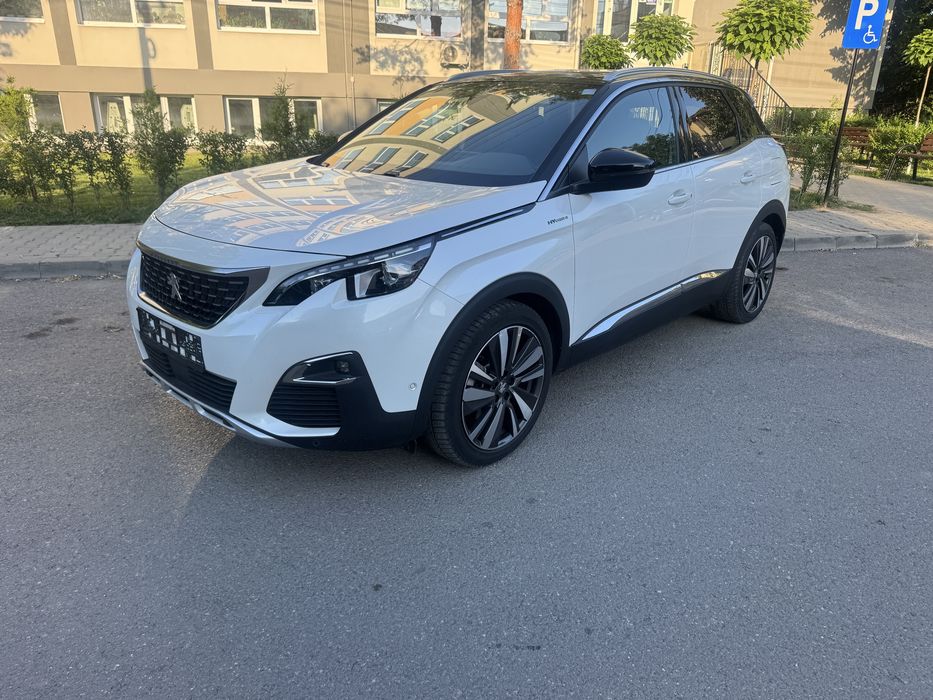 Peugeot 3008 HYBRID 4 GT 2020