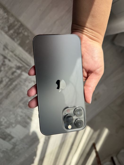 iPhone 13 Pro Max б/у