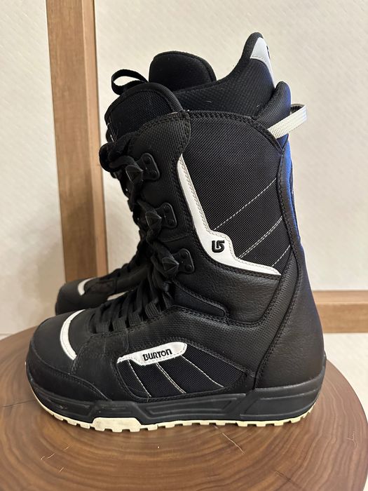 Ботинки Burton Invader (2013)