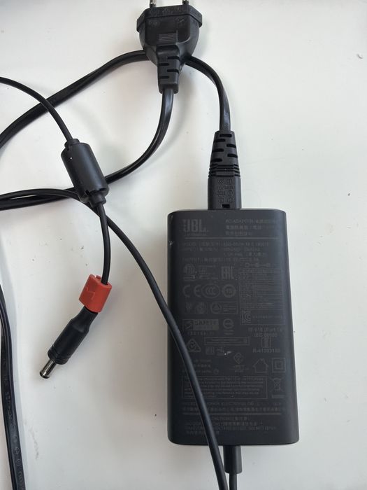 Boxa JBL Xtreme 2 impecabila cu incarcator
