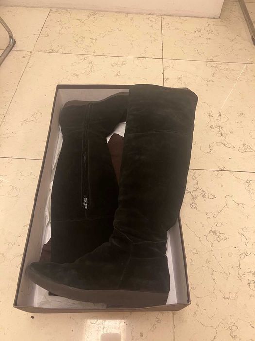 Черни Дамски Ботуши - Нови