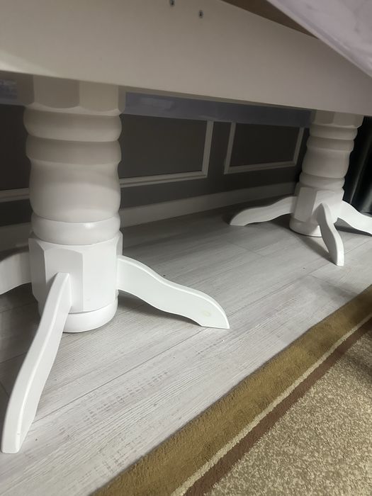 Продам стол