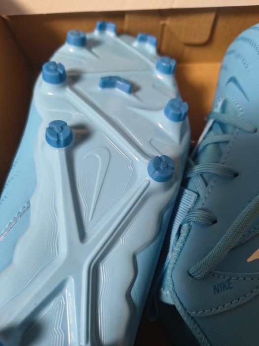 Ghete fotbal Nike jr Phantom GX2