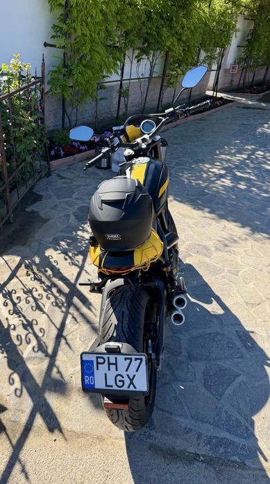 Ducati Scrambler 800  Full Throttle
