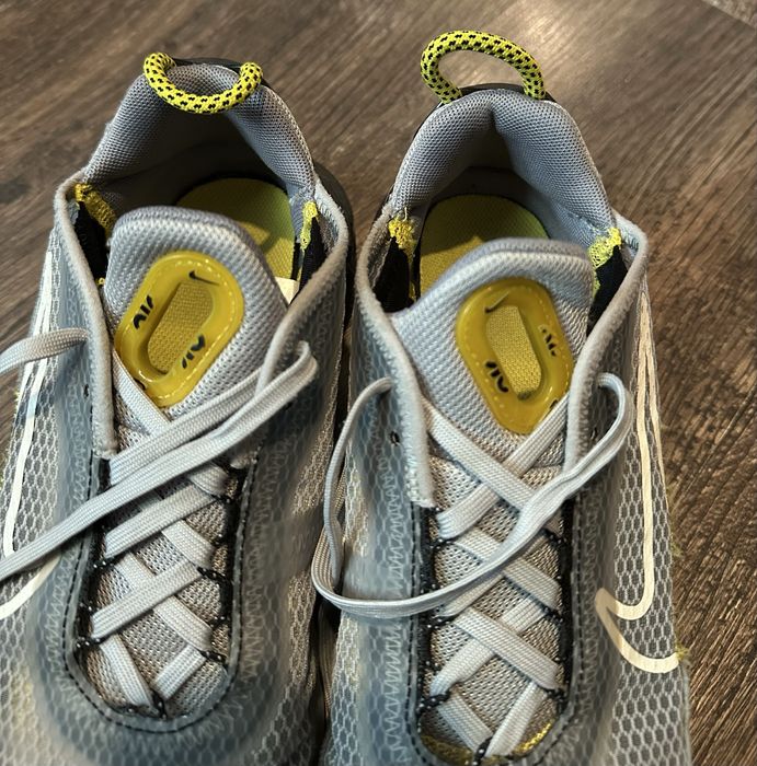 Nike Air Max 2090