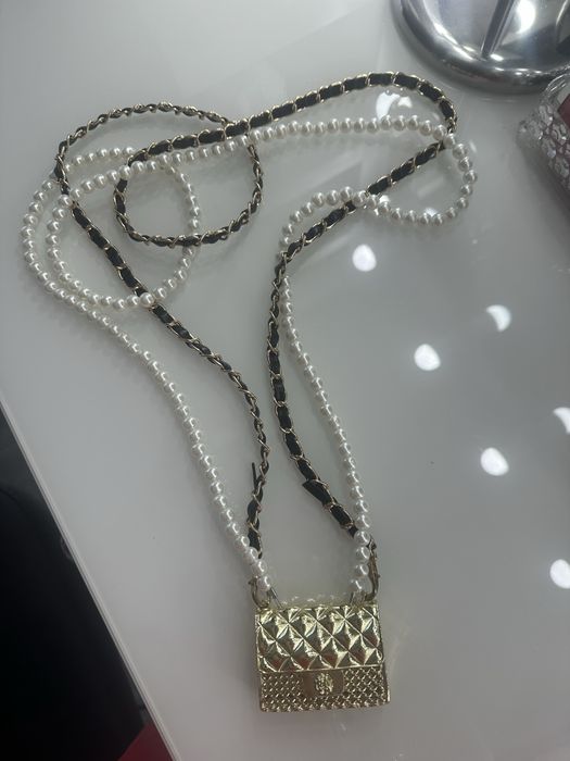 Нова Чанта/бижу,по модел на Chanel