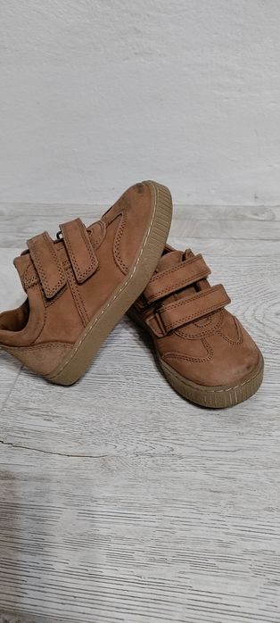 Pantofi sport băieți adidasi piele măsura 24