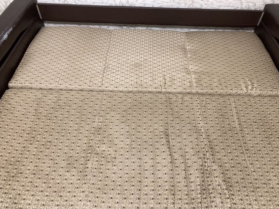 Диван для гостиной