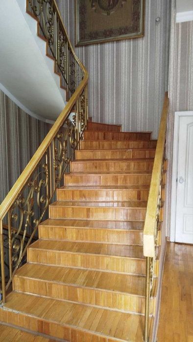 Махалля на Никитина. Комфортабельный дом. Недалеко от метро БИЙ.