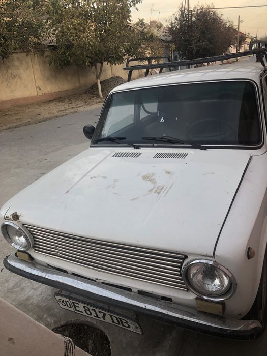 Jiguli sotiladi arzon narxda VAZ 21011