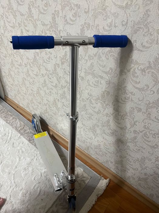 Продам детские самокаты