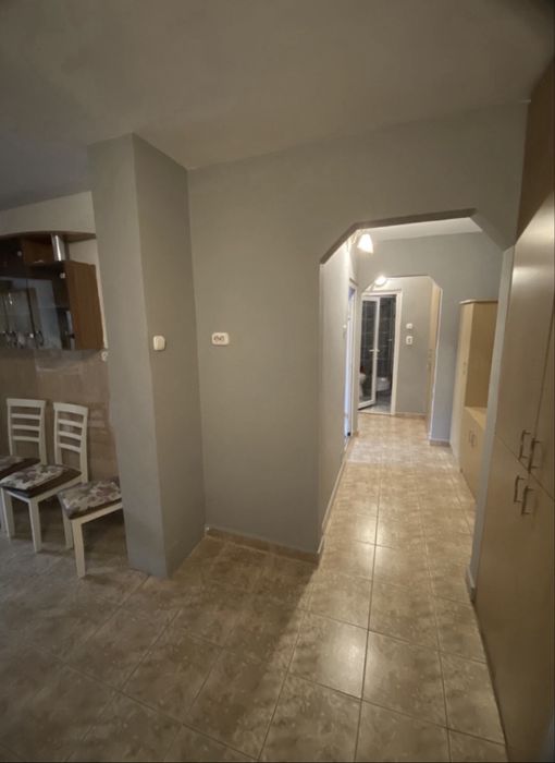 PB DECOMANDAT la Et 1 cu Parcare pe str DOINEI !!