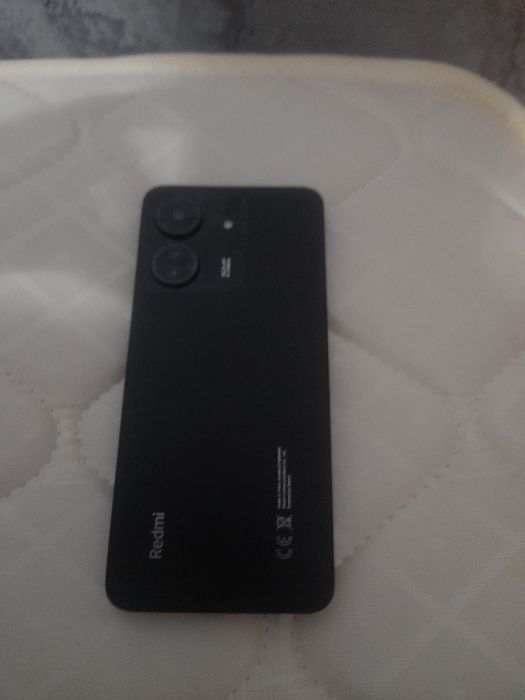Телефон Redmi 13c