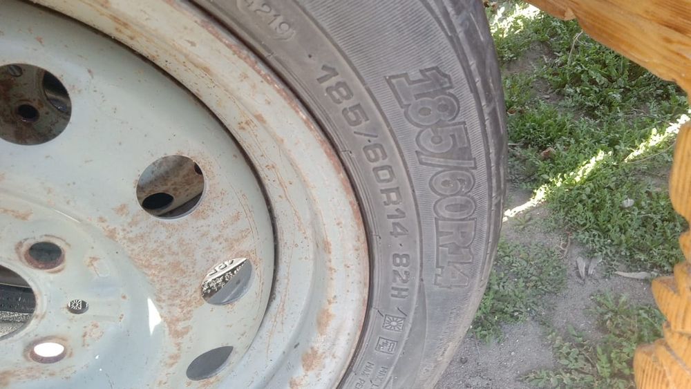 Продам летние резина