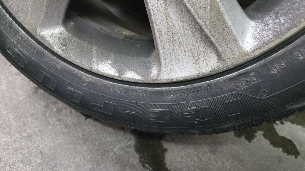 Anvelope iarna R17 225/50