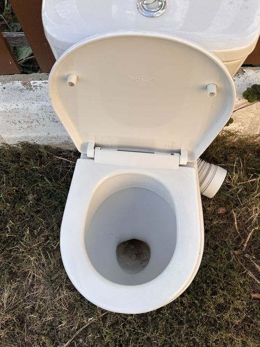 Продам унитаз, туалет