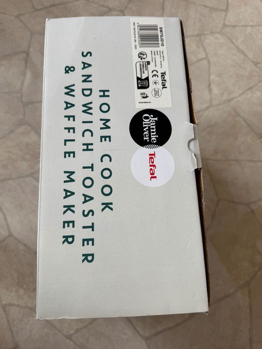 Aparat Tefal 2 in 1 Sandwich Maker si vafe Jamie Oliver ,Nou la cutie!