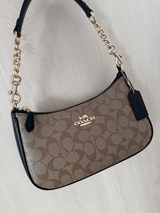 Coach Teri Shoulder Bag in Signature Canvas