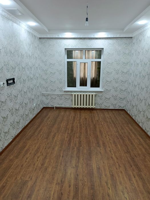 Продаётся 4-комнатная квартира