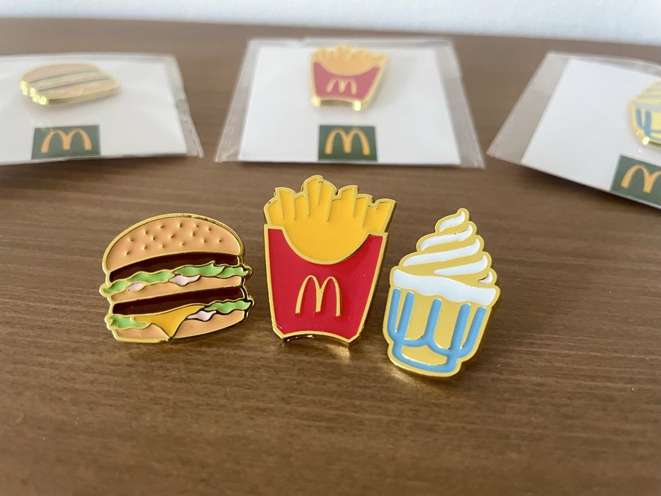 Set 3 enamel pins McDonald’s - insigna Mcdonald’s