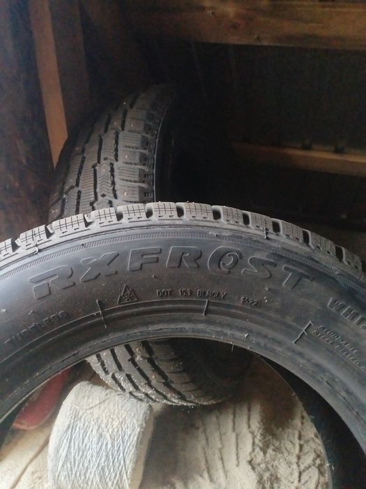 Шины зимние на 17