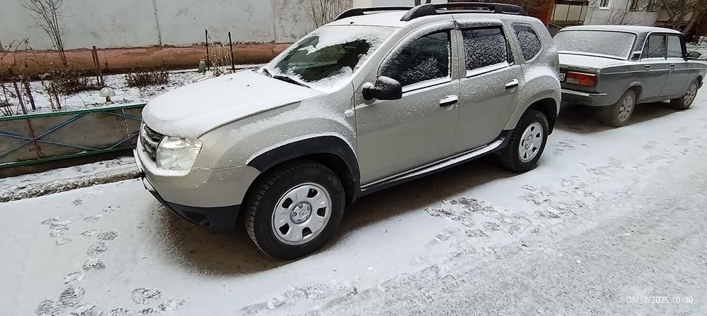 Продам рено дастер