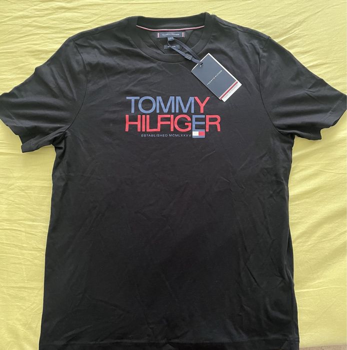 Тениска на Tommy Hilfiger