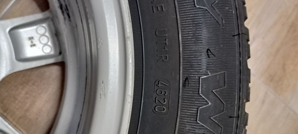 Jante auto aliaj și tablă